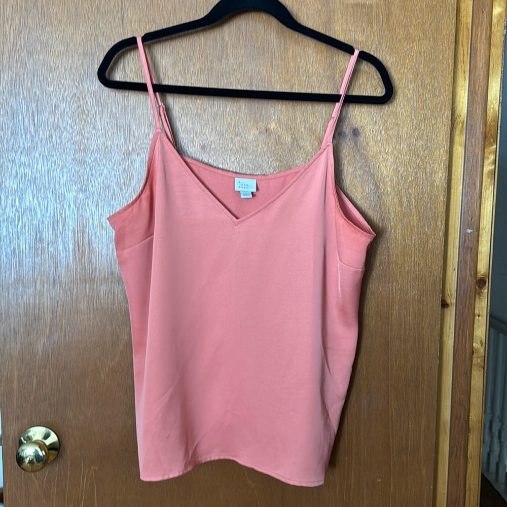 A new day peach v neck camisole size Large